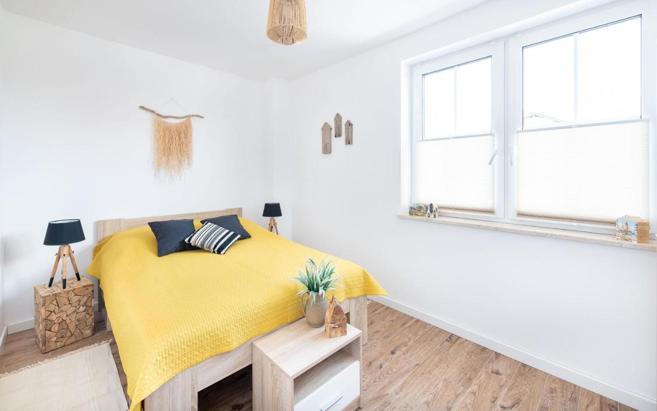 Dom Latarnika Apartment ยารอสวาเวียซ ภายนอก รูปภาพ